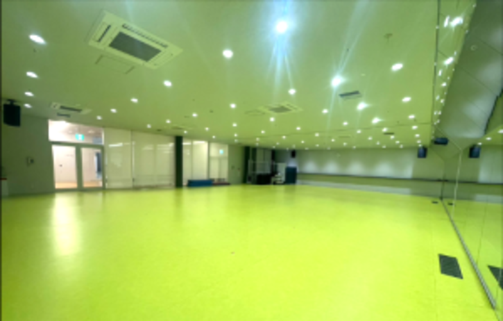 福山エフピコアリーナラボのレッスン会場