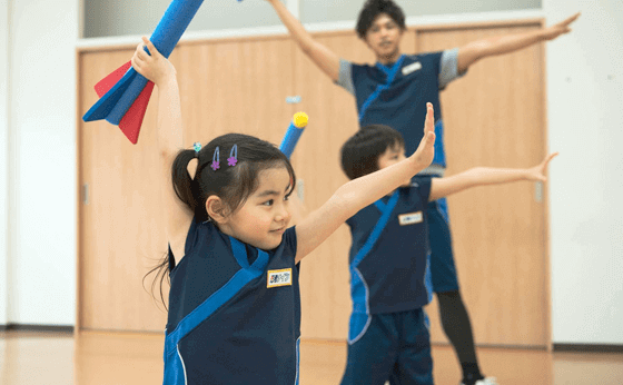 アタマ 脳を刺激し、自分で考える力を育てる。
